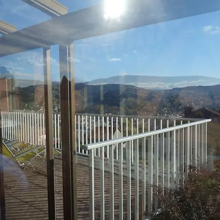 Aux Balcons Des Xettes